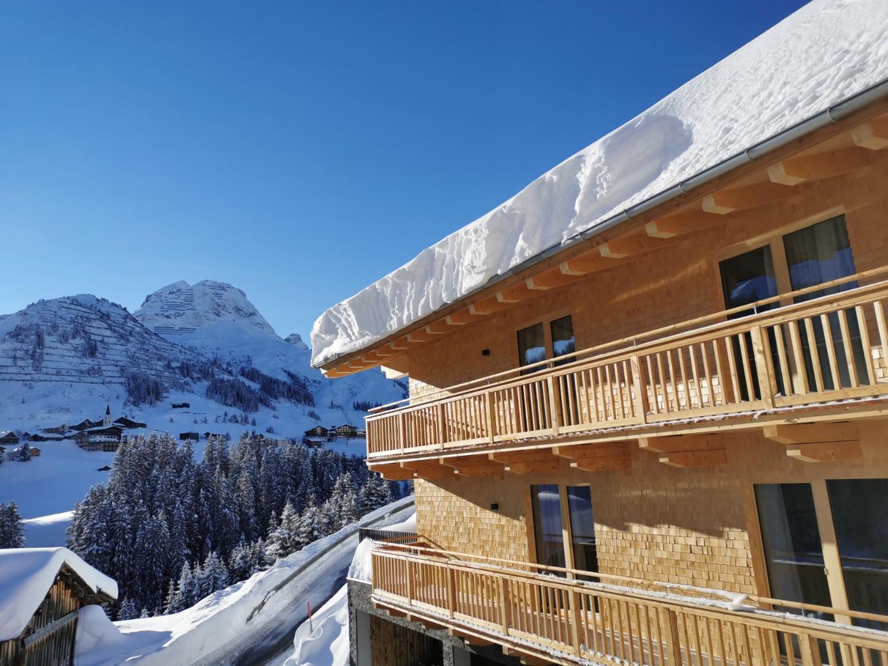 Hotel apartamentowy Naturhaus Am Arlberg *
